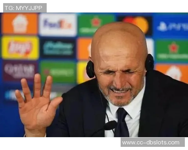 费拉拉称全队信任斯帕莱蒂的执教能力团结一致展现信任精神